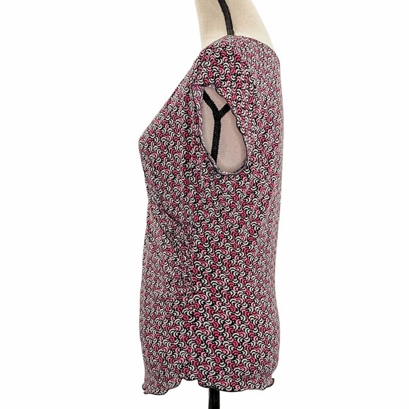 MIX It Stretch Black & Pink Geometric Print Short Sleeve Lace Blouse - Picture 3 of 12